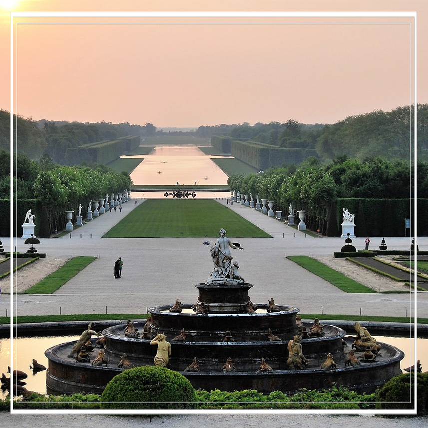 gardens of the palace of versailles