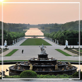 garden view of the Palace of Versailles